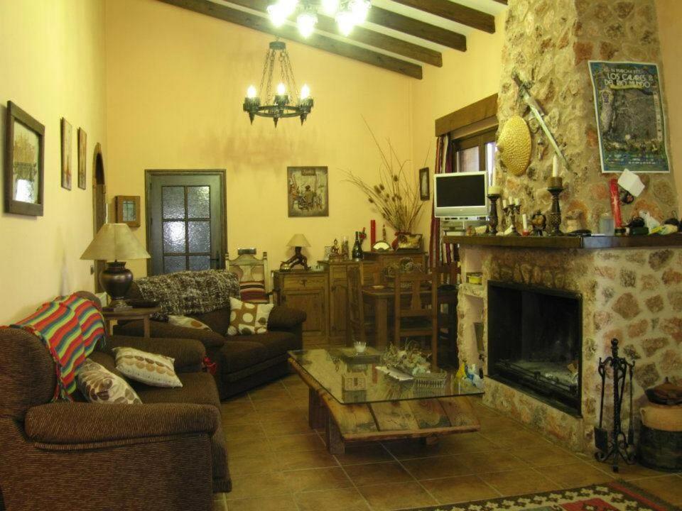 Casa Rural El Tejo รีโอปาร์ ภายนอก รูปภาพ